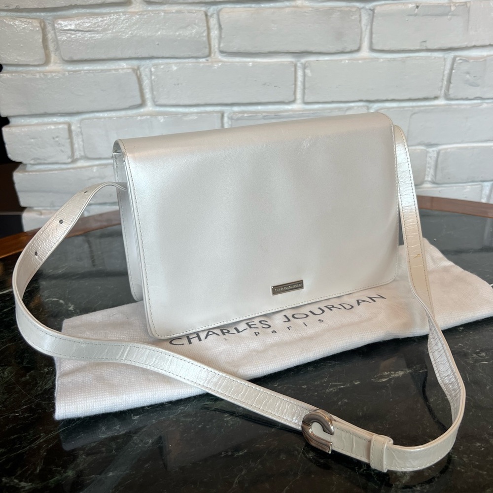 Charles Jourdan pearlized white shoulder bag
